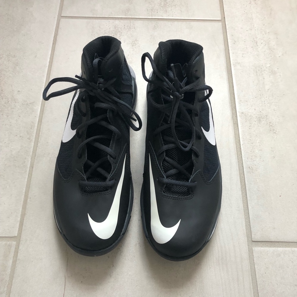 Nike PrimeHype (men’s 9.5)